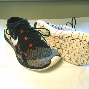 Nike Flyknit Running Shoes